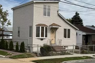 154-09 21st Ave, Whitestone, NY 11357 - Photo 4