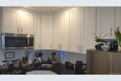 176 North 8th Street, Brooklyn, NY 11211 - Photo 2