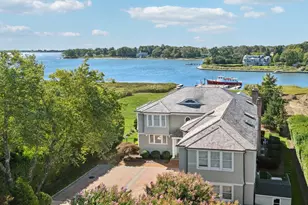 26 Sunset Ave, East Quogue, NY 11942 - Photo 2