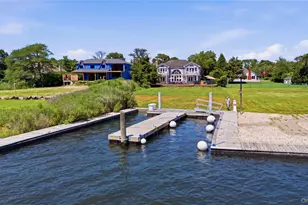 26 Sunset Ave, East Quogue, NY 11942 - Photo 2