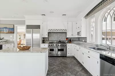 26 Sunset Avenue, East Quogue, NY 11942 - Photo 14
