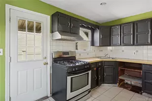 335 Locust Ave, Uniondale, NY 11553 - Photo 8