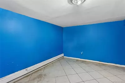 335 Locust Avenue, Uniondale, NY 11553 - Photo 20