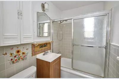 229-20 Hillside Avenue #50-11, Queens Village, NY 11427 - Photo 12