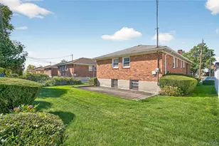 28-01 206th St, Bayside, NY 11360 - Photo 26