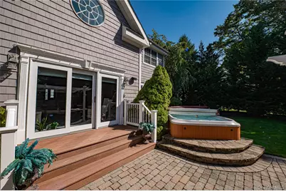 2 True Harbour Way, West Islip, NY 11795 - Photo 40