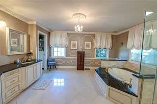 2 True Harbour Way, West Islip, NY 11795 - Photo 30