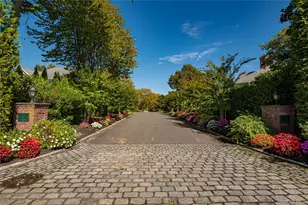 2 True Harbour Way, West Islip, NY 11795 - Photo 2