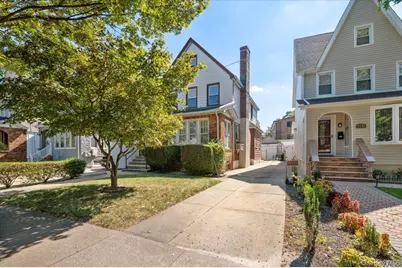 14744 84th Drive, Briarwood, NY 11435 - Photo 38