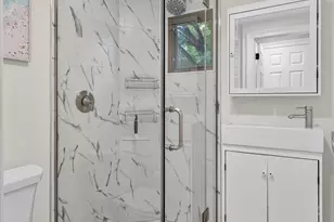 20 Locust Pl, Locust Valley, NY 11560 - Photo 10