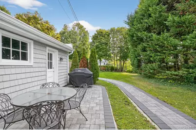 20 Locust Place, Locust Valley, NY 11560 - Photo 16