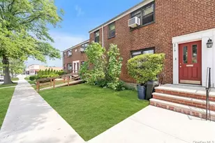 20-19 Utopia Pkwy, Whitestone, NY 11357 - Photo 8