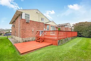 70 Norman Ln, Levittown, NY 11756 - Photo 24