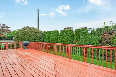 70 Norman Lane, Levittown, NY 11756 - Photo 26