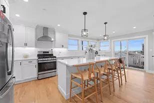 914 Arctic St, Lindenhurst, NY 11757 - Photo 8