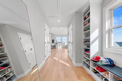 914 Arctic Street, Lindenhurst, NY 11757 - Photo 22