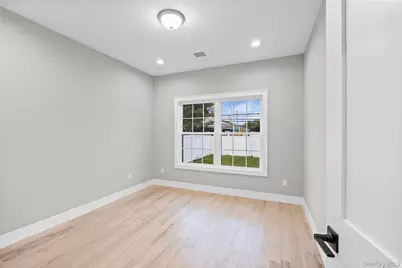 2500 1st Avenue, East Meadow, NY 11554 - Photo 14