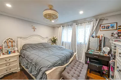 118 West 6th Street West 6th Street, West Islip, NY 11795 - Photo 6