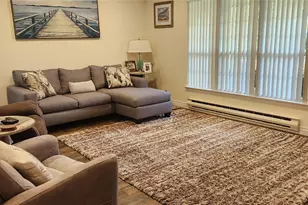 2 Kingston Dr, Ridge, NY 11961 - Photo 6