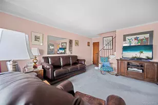 504 6th Ave, New Hyde Park, NY 11040 - Photo 8