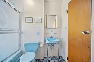 504 6th Ave, New Hyde Park, NY 11040 - Photo 24