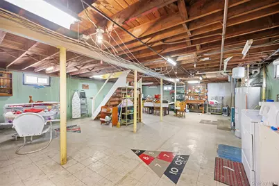 504 6th Avenue, New Hyde Park, NY 11040 - Photo 38