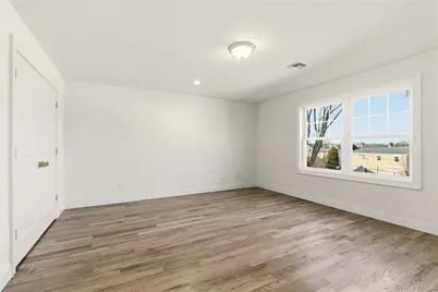 23 Cove Lane, Levittown, NY 11756 - Photo 24