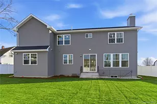 23 Cove Ln, Levittown, NY 11756 - Photo 34