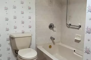 393 A Woodbridge Dr, Ridge, NY 11961 - Photo 26