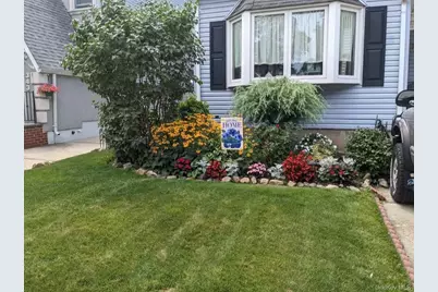 347 Wellington Road, Mineola, NY 11501 - Photo 24