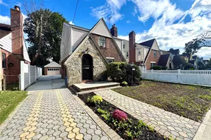 115-87 219th St, Cambria Heights, NY 11411 - Photo 2