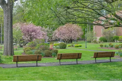 8 Bryant Crescent #1B, White Plains, NY 10605 - Photo 20