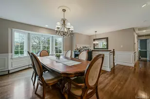 30 W Shore Rd, Oakdale, NY 11769 - Photo 4