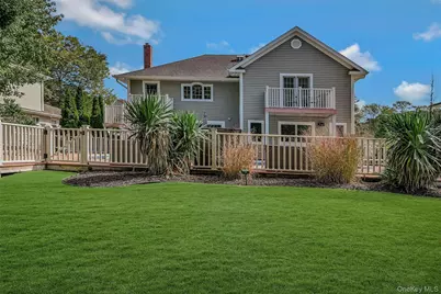 30 W Shore Road, Oakdale, NY 11769 - Photo 26