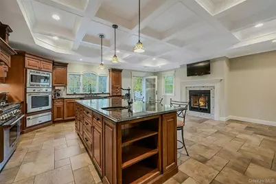 30 W Shore Road, Oakdale, NY 11769 - Photo 8