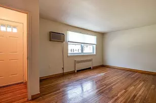 81-68 Langdale St, New Hyde Park, NY 11040 - Photo 6