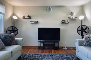 81-68 Langdale St, New Hyde Park, NY 11040 - Photo 4