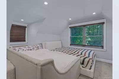 14 Farmstead Lane, Brookville, NY 11545 - Photo 44