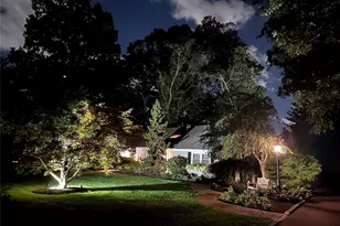 25 Surry Hill Pl, Huntington, NY 11743 - Photo 30