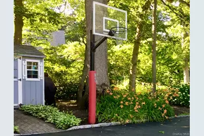 25 Surry Hill Place, Huntington, NY 11743 - Photo 42