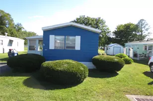 62 Cardinal Ct 62 Cardinal Ct, Dover Plains, NY 12522 - Photo 2