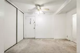 66-10 Thornton Pl, Rego Park, NY 11374 - Photo 6