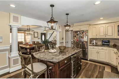 1436 7th Street, West Babylon, NY 11704 - Photo 10