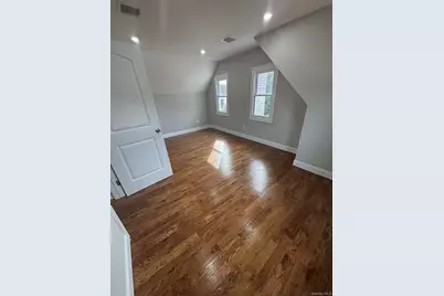 3154 Roxbury Road, Oceanside, NY 11572 - Photo 10