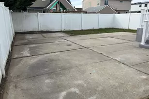 3154 Roxbury Rd, Oceanside, NY 11572 - Photo 20