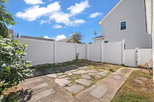 160 Rockaway Pkwy, Valley Stream, NY 11580 - Photo 24