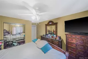 2445 Union Blvd, Islip, NY 11751 - Photo 8