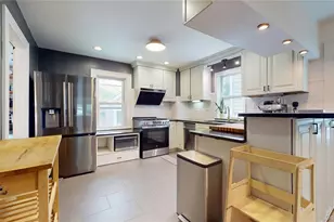 68-97 Alderton St, Rego Park, NY 11374 - Photo 12