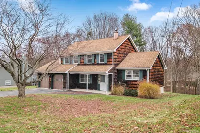 44 McNair Drive, Mahopac, NY 10541 - Photo 4