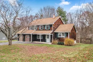 44 McNair Dr, Mahopac, NY 10541 - Photo 4